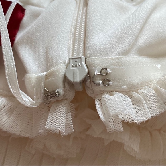 Gorgeous JS Collections Off White Pleated Halter Midi Dress Like New Size 6 - Picture 7 of 13